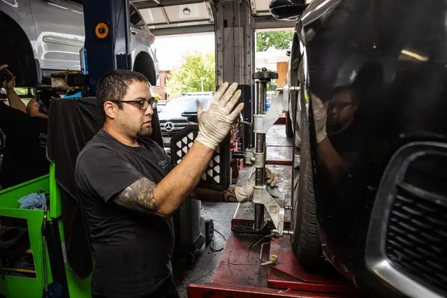 Metro Motor — photo from the business 9