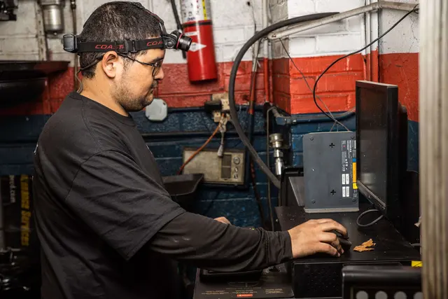 Metro Motor — photo from the business 12