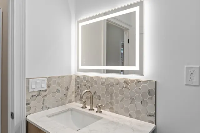 Adan Construction LLC - Home Remodeling Company — photo from the business 5