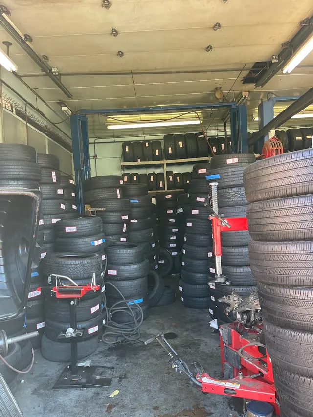 Roy’s Auto Services New and Use Tires Mobile Tire Services — customer photo 5