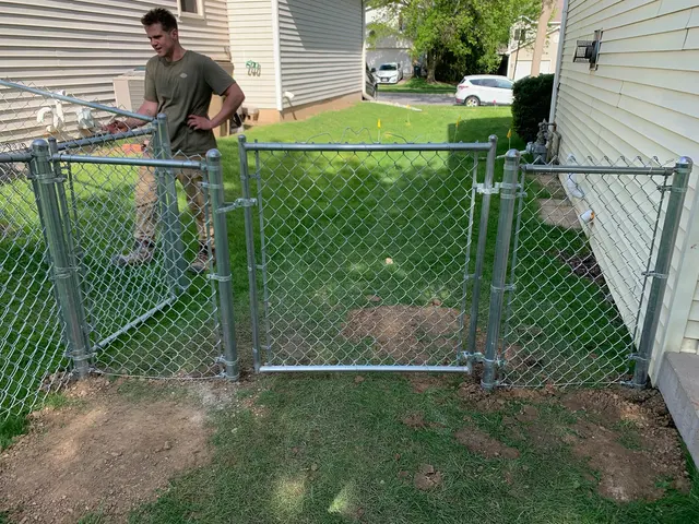 Solid Fencing — photo from the business 8