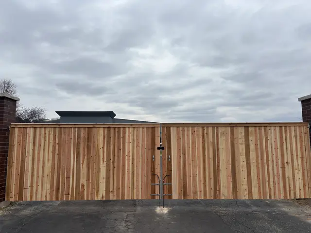 Solid Fencing — photo from the business 4