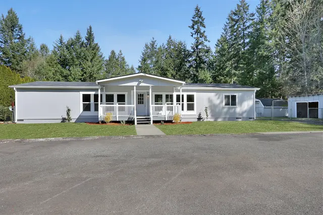 Shane Lewandowski - Lewandowski Real Estate Group — photo from the business 3