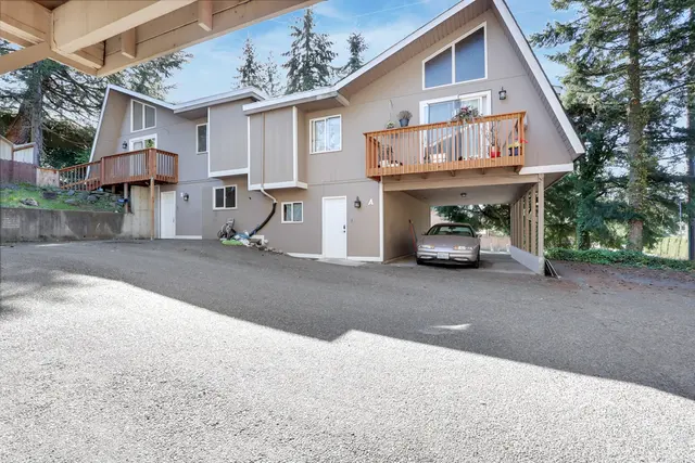Shane Lewandowski - Lewandowski Real Estate Group — photo from the business 6