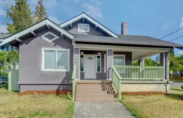 The Betancourt Group – Vanessa Betancourt & Rosa Nguyen, Realtor, Selling King, Real Estate Agent in Kent, Washington — photo from the business 5