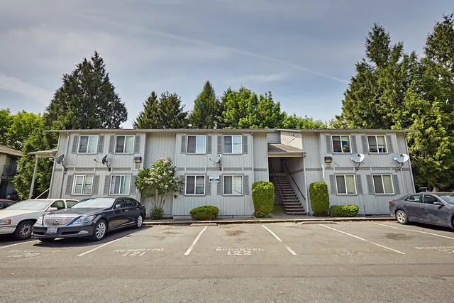 The Betancourt Group – Vanessa Betancourt & Rosa Nguyen, Realtor, Selling King, Real Estate Agent in Kent, Washington — photo from the business 11