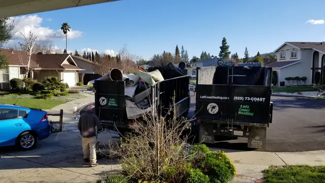 Left Coast Hauling — photo from the business 8