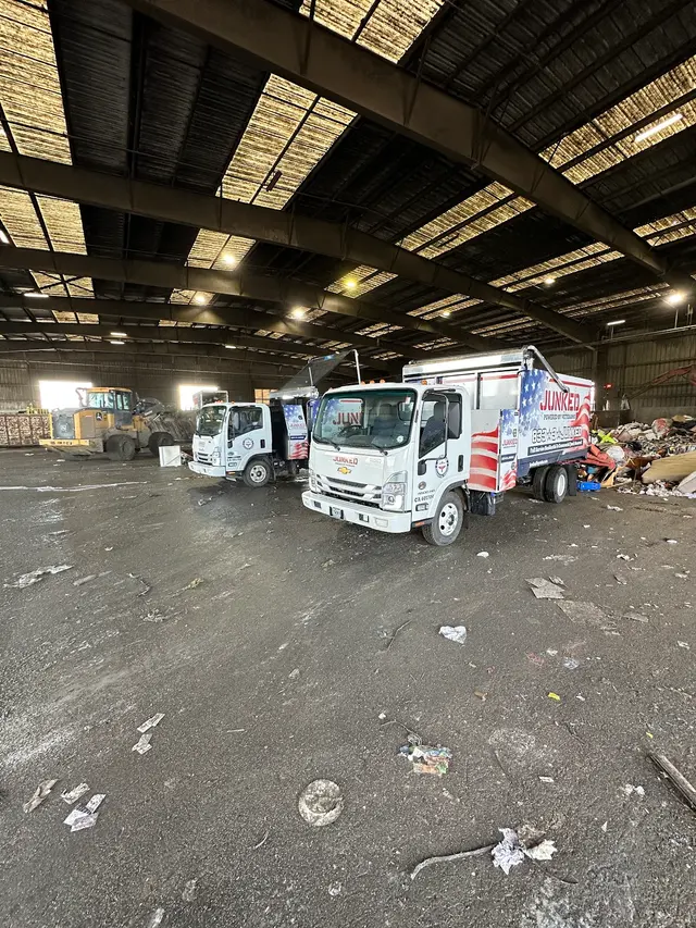 JUNKED: Powered By Veterans — photo from the business 6