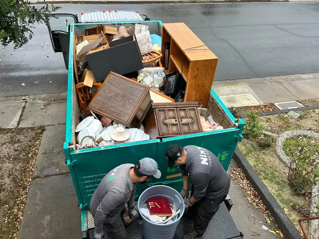 Nixxit Junk Removal — photo from the business 5