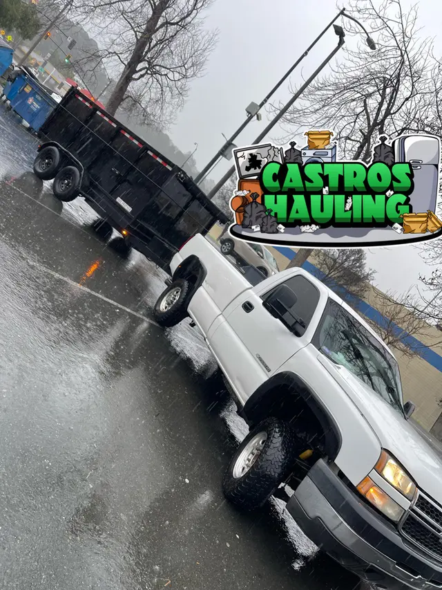 Castro’s Hauling — photo from the business 9