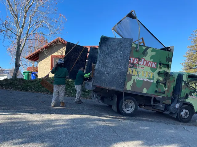 Vets Move Junk — customer photo 2