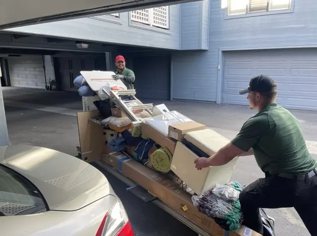 Vets Move Junk — photo from the business 10
