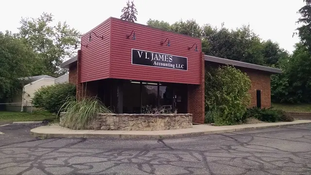 V L James Accounting — photo from the business 1