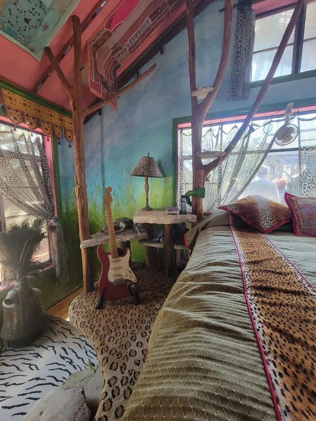 Neverland Design Fine Art Studio and Casa Neverlandia Art House — customer photo 7