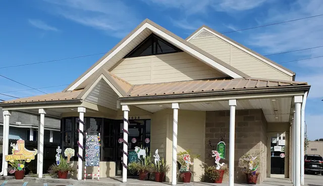Hickory Knoll Veterinary Hospital — photo from the business 1