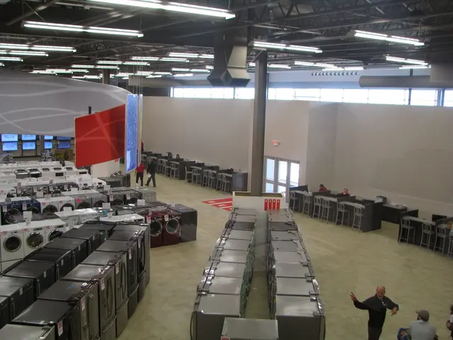 Hahn Appliance Warehouse — photo from the business 6