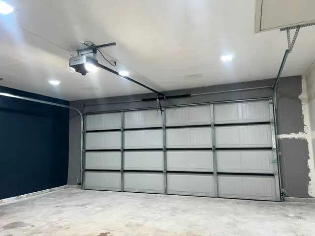Oliver Garage Door — photo from the business 2