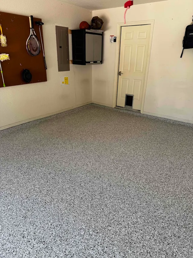 Welborn Garage Door Repair — photo from the business 4