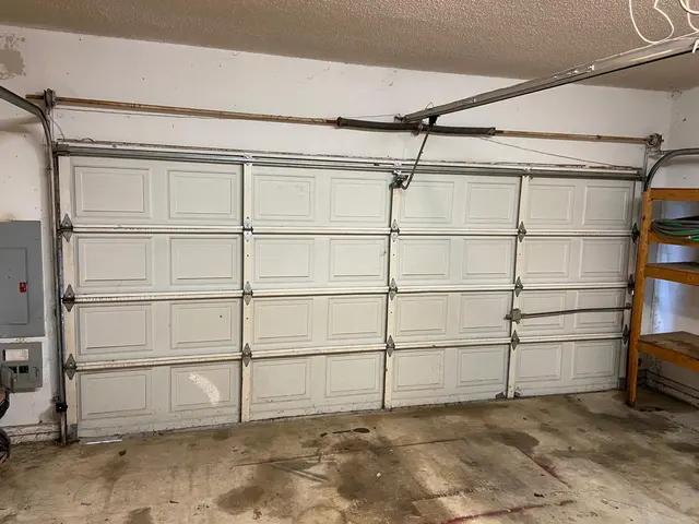 Supreme Garage Door Repair — photo from the business 3