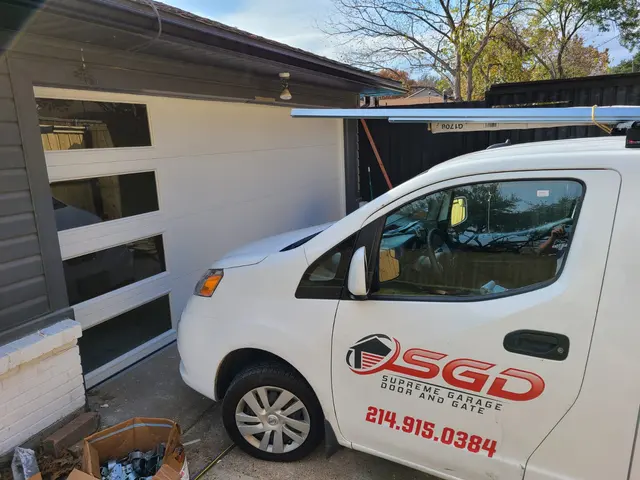 Supreme Garage Door Repair — photo from the business 10