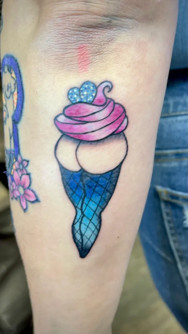 Modern Mamacita Cosmetic Tattoo — photo from the business 4