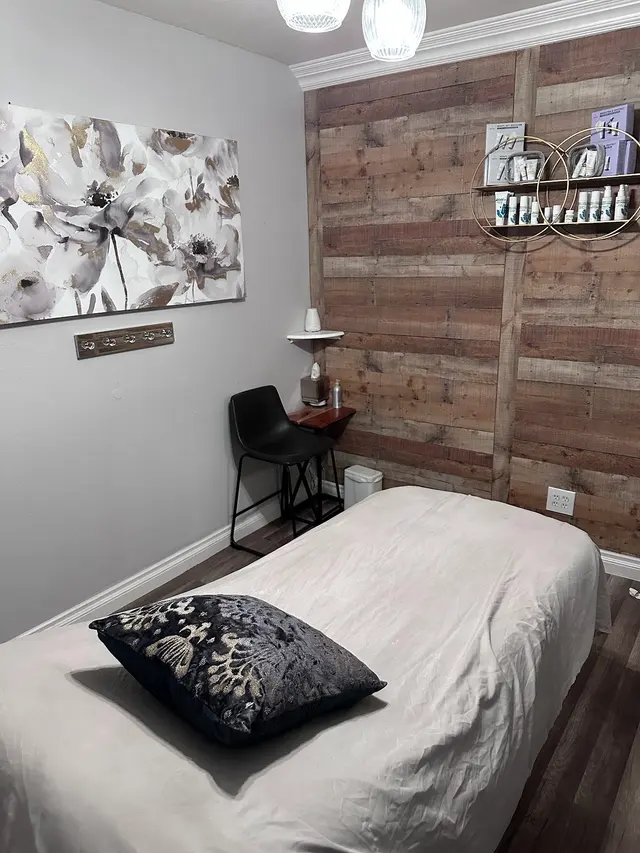 Michael William Salon — photo from the business 6