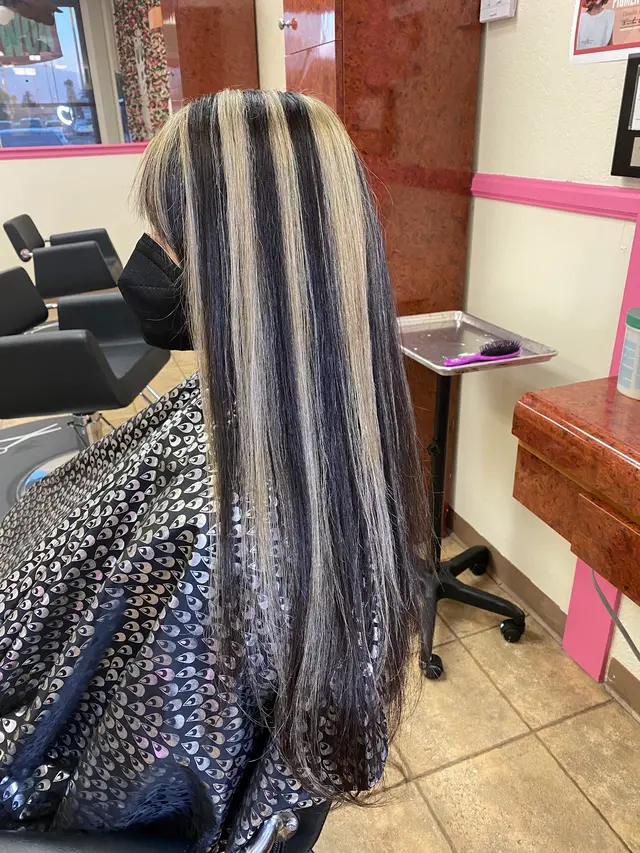 Claudia’s Magic Beauty Salon — photo from the business 6