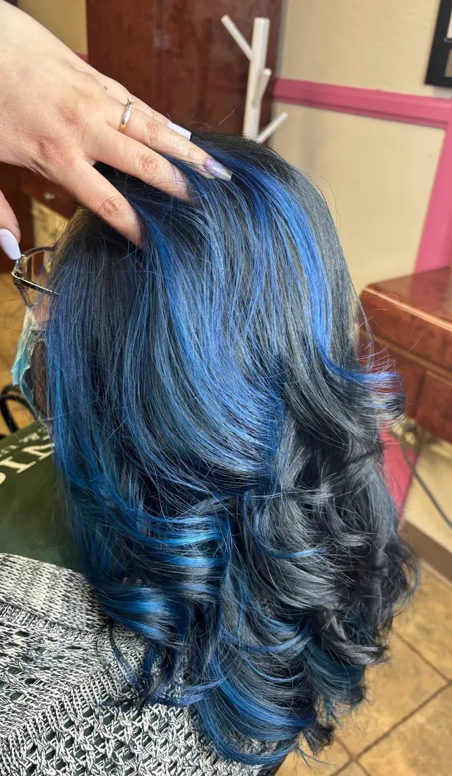 Claudia’s Magic Beauty Salon — photo from the business 8