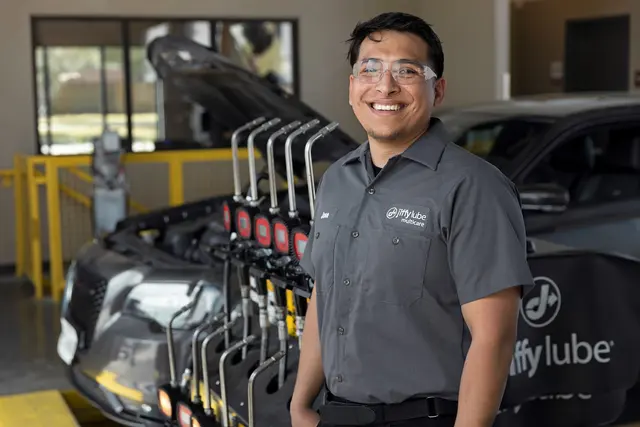 Jiffy Lube — photo from the business 8