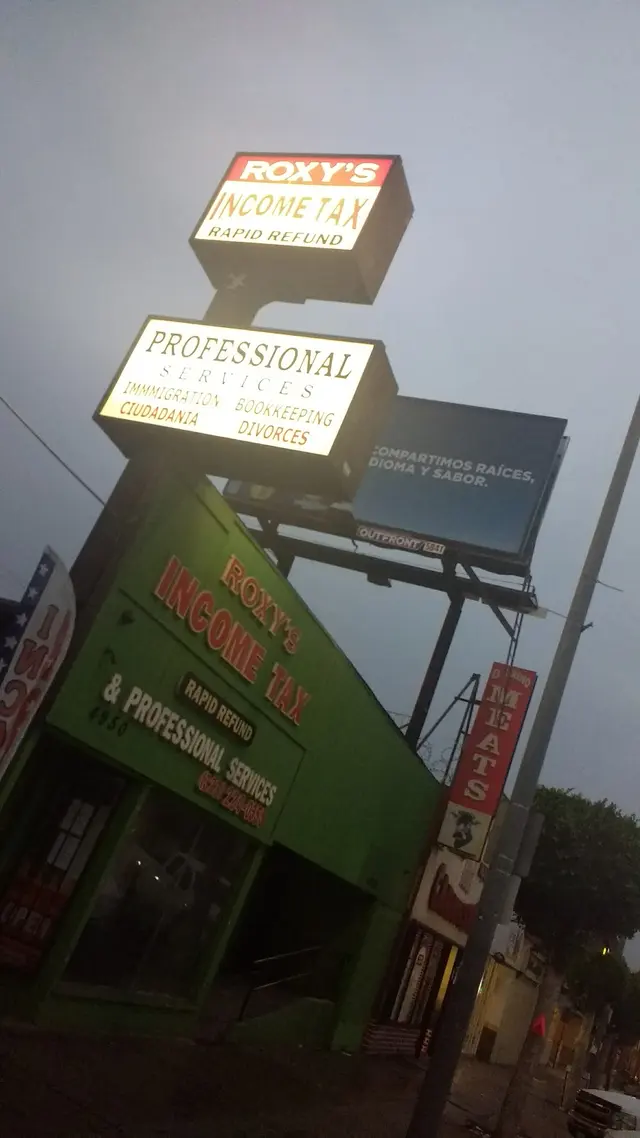 Roxys Taxes — customer photo 1