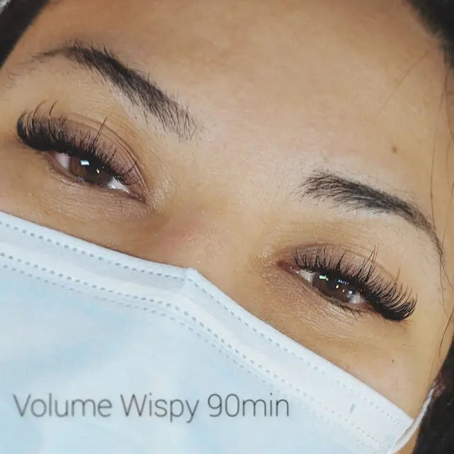 Lash Club Eyelash Extensions - South East — photo from the business 4