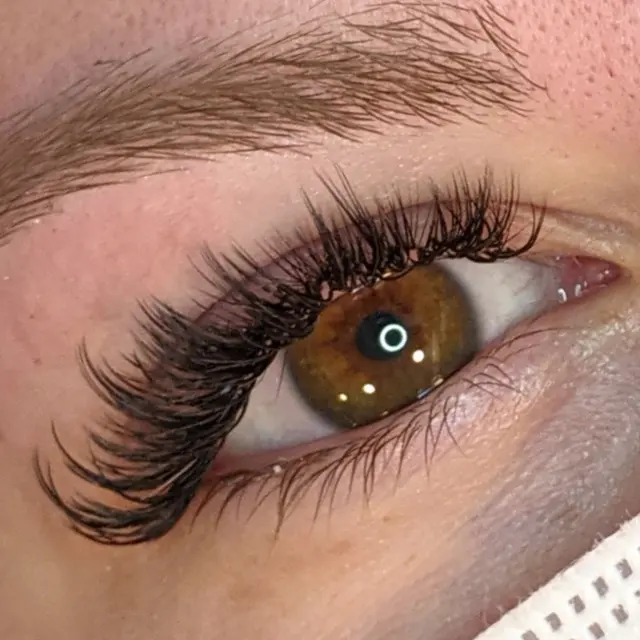 Lash Club Eyelash Extensions - South East — photo from the business 5