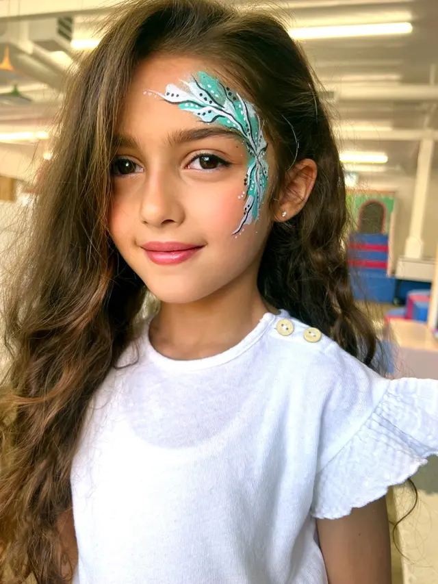iana's face painting — photo from the business 10