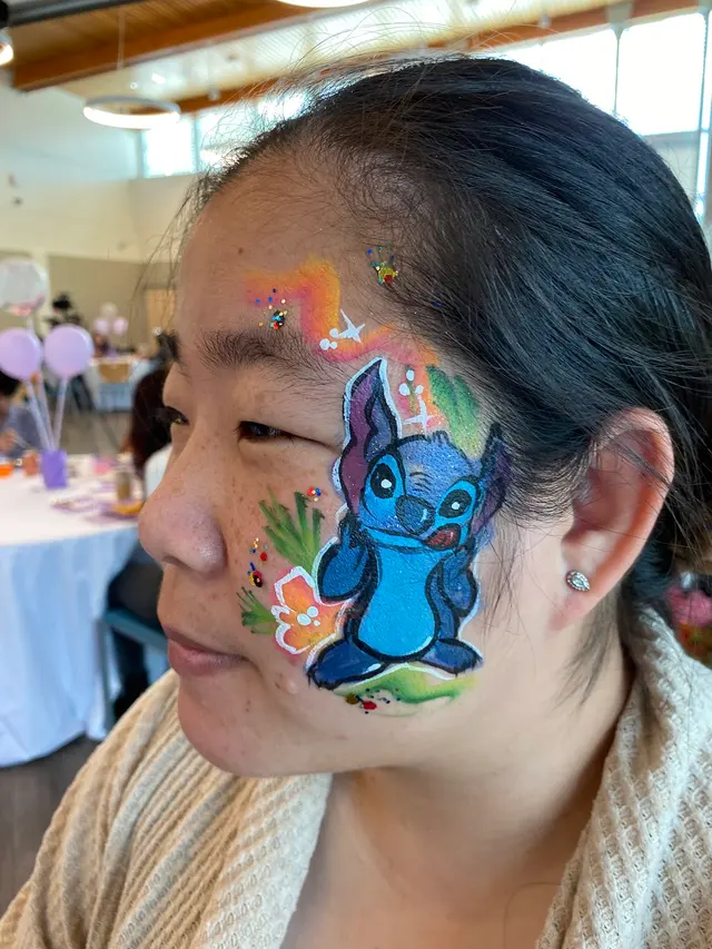 Art-Z Mom Face Painting — photo from the business 8