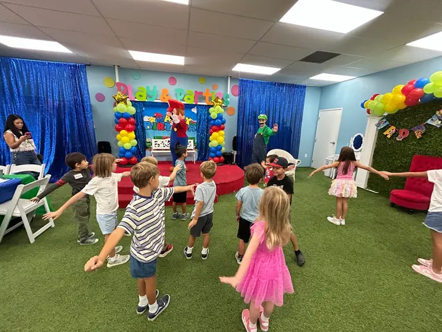 Play & Parties — photo from the business 3