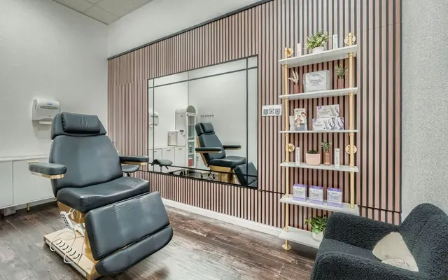 Spoiled Aesthetics — photo from the business 3