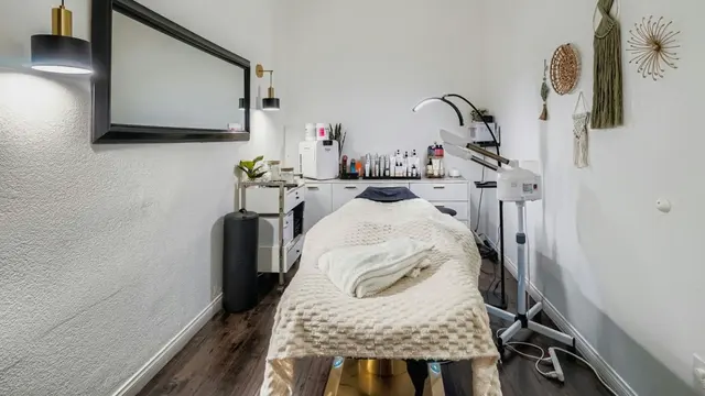 Spoiled Aesthetics — photo from the business 2