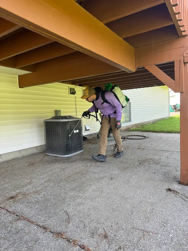 Spud Pest Control — photo from the business 11
