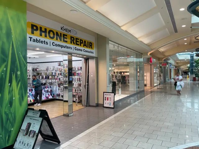 KhemTech Repair - Concord Mall — photo from the business 8