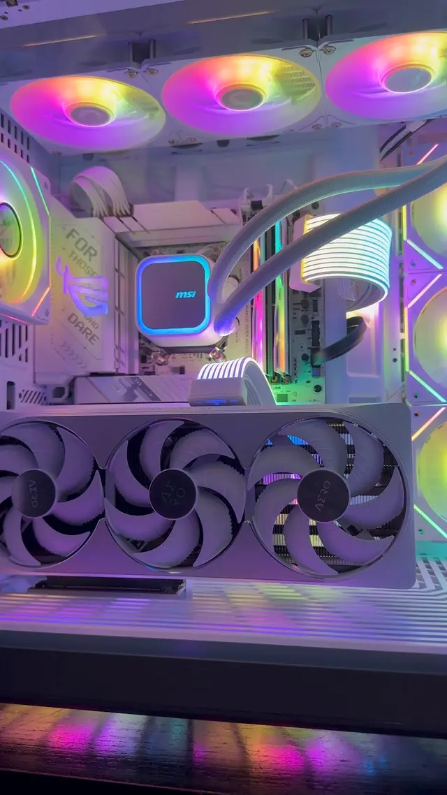 Customer photo of work by Novatech Gaming, from Rican's review