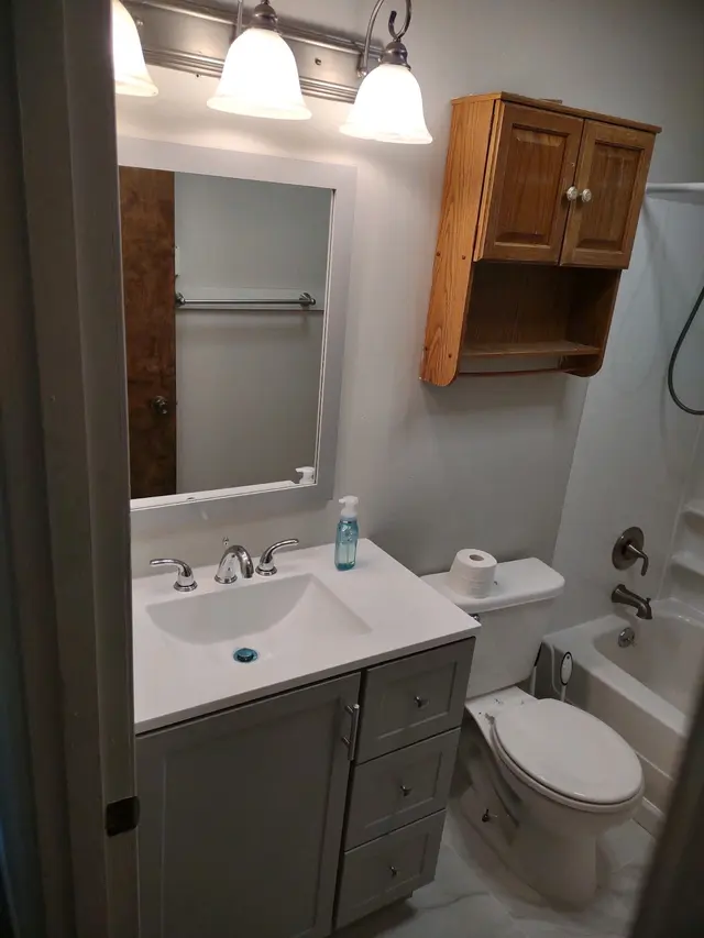 Russell Real Estate Services - Westlake Office — customer photo 2