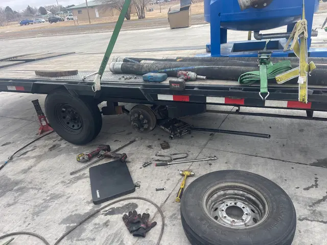 Truck and trailer repair LLC - Roadside Mobile Mechanic Service Assistance — photo from the business 9