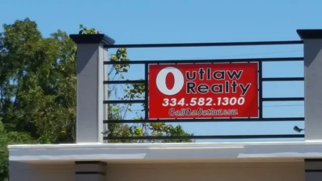 Outlaw Realty — customer photo 6