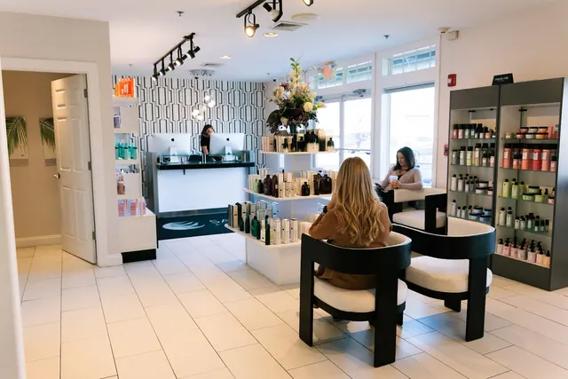 Salon Riza & Day Spa — photo from the business 1