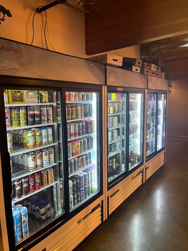 Rift Wine Bar & Taphouse — customer photo 9