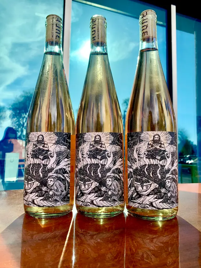 Pour Wine & Taproom — photo from the business 8