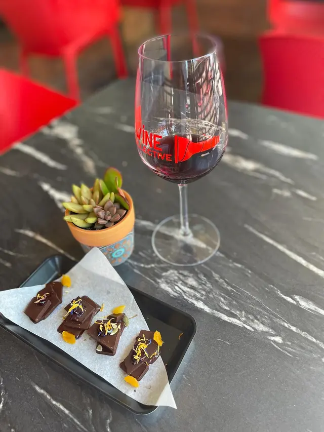 The Wine Collective of Scottsdale, Wine Store, Wine Tasting & Wine Bar — photo from the business 7