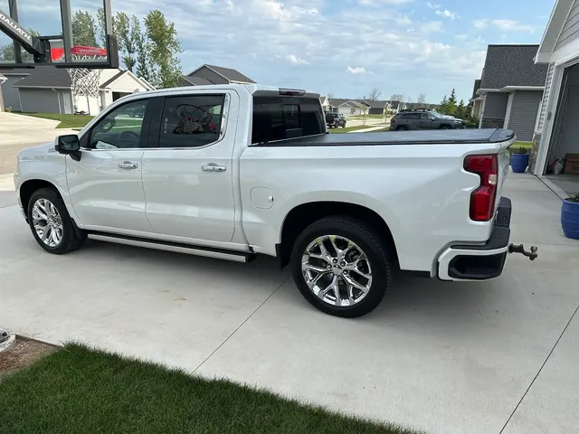 Signature Auto Salon — customer photo 7