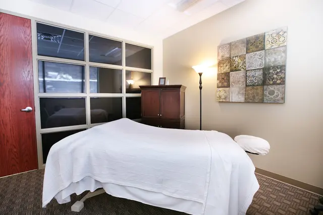 Wolf Chiropractic Clinic — photo from the business 8
