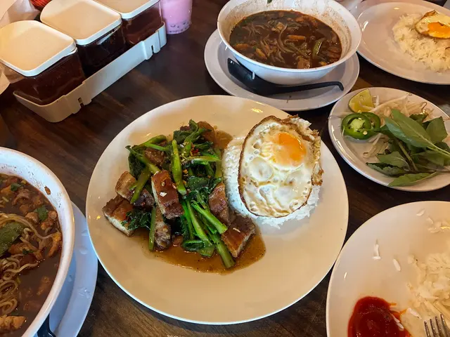 Thaiger Express, Pho & Thai Cafe — customer photo 7